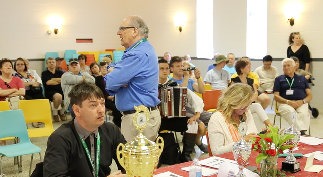 judges and crowd